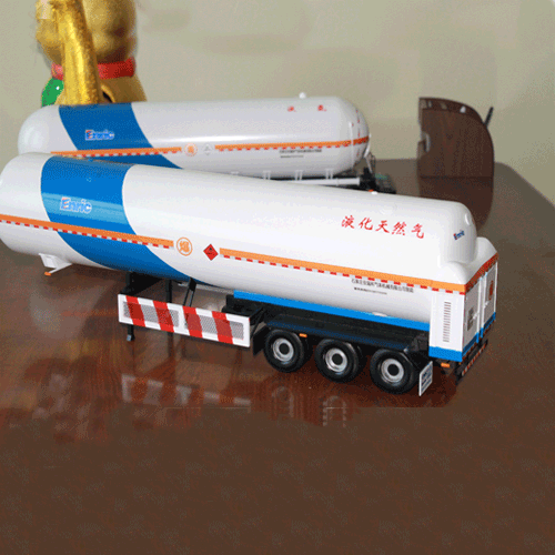 中集安瑞科：1:24液化天燃氣運輸車